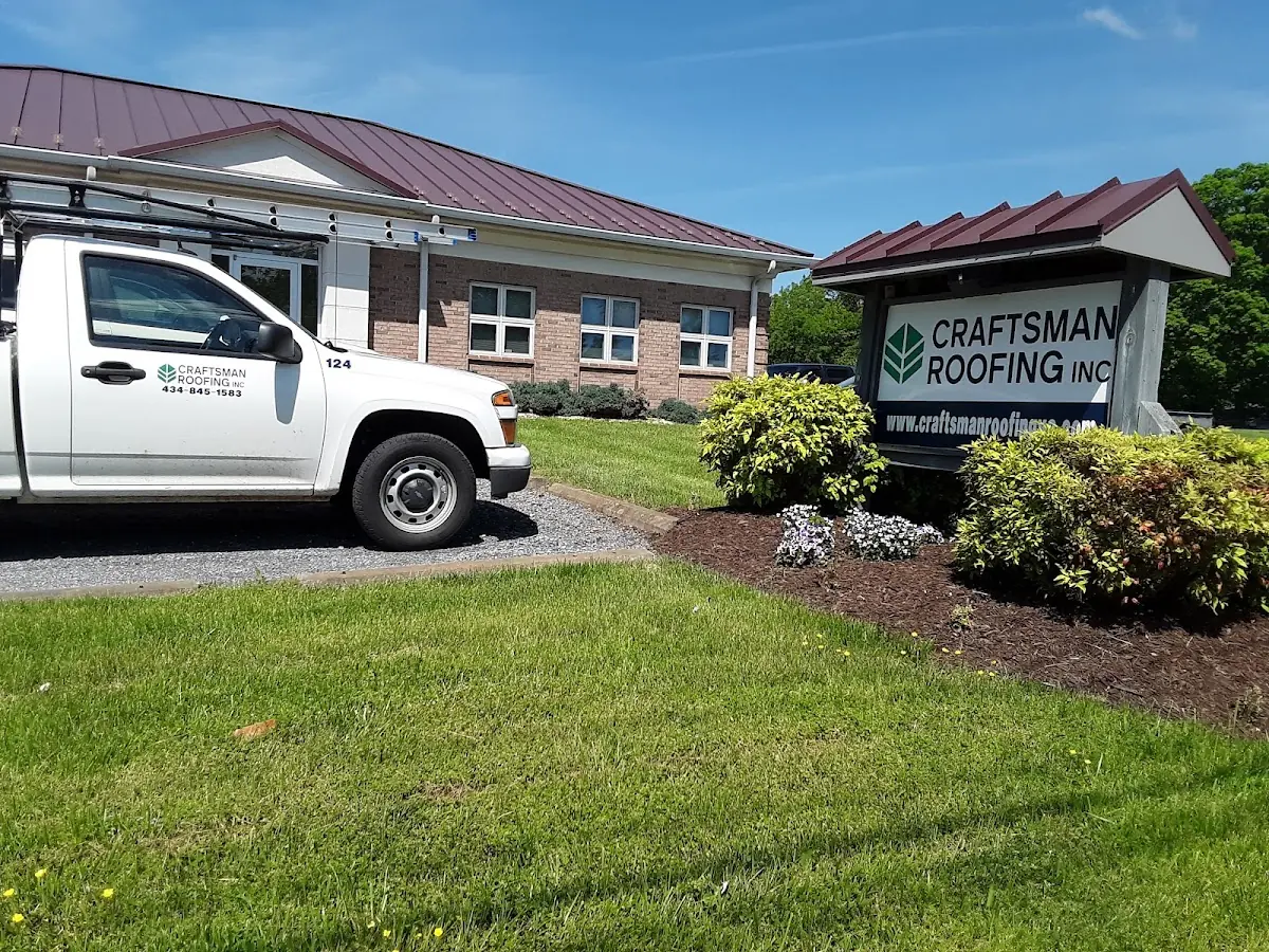 Quality Gutter & Downspout Repair by experienced craftsmen in Chimney Lakes